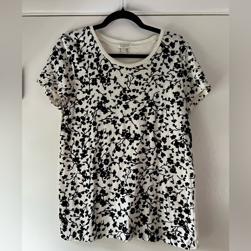 J. Crew 100% Cotton Black White Flocked Floral T-Shirt Elevated Casual Preppy